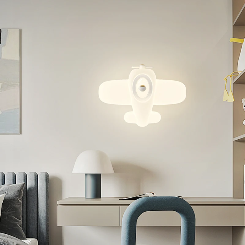 2025 Romantik Uçak Duvar Lamba - Baby Nursery Yellow Walls incelemesi ve fiyatı